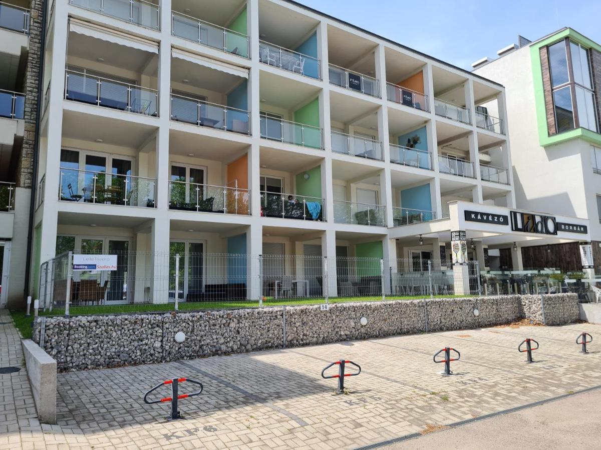 Апартаменты Lelle Riviera Балатонлелле Экстерьер фото